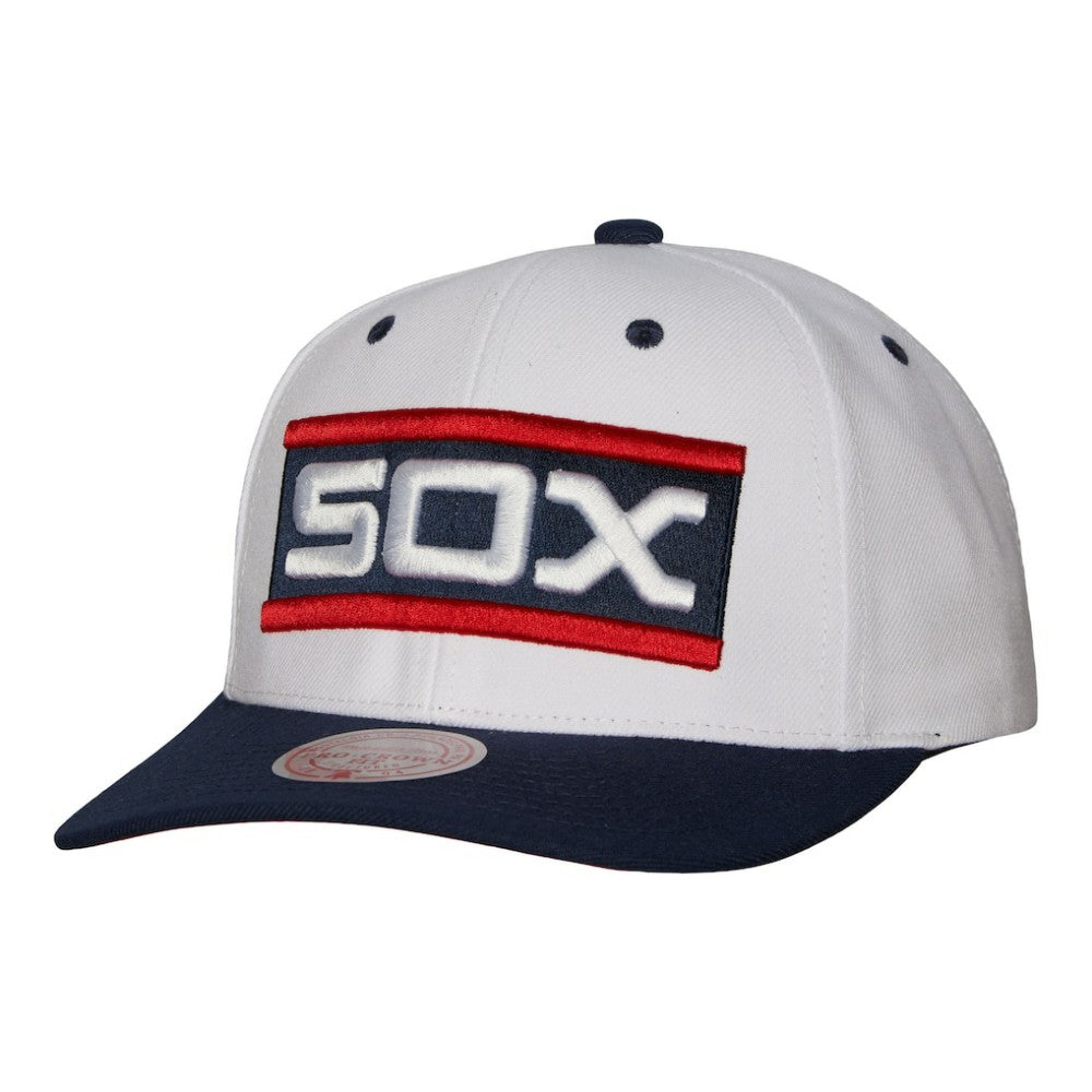 Chicago White Sox Cooperstown Collection Pro Crown Snapback Hat - White | Mitchell & Ness