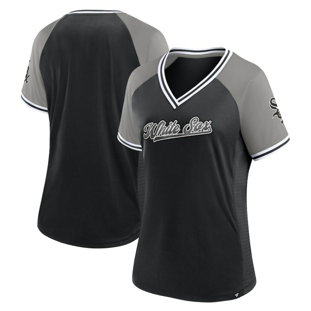 Chicago White Sox Women's Glitz & Glam League Diva Raglan V-Neck T-Shirt - Black