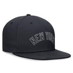 New York Yankees Performance Fitted Hat - Navy | Nike