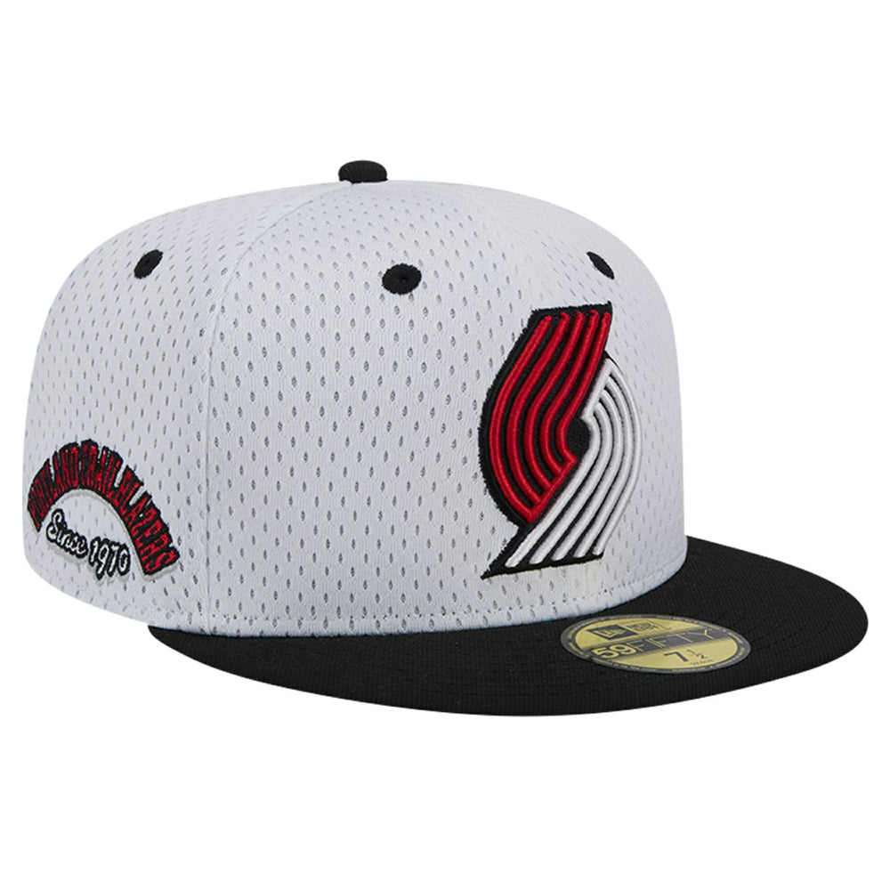 Portland Trail Blazers Throwback 2Tone 59FIFTY Fitted Hat - White/Black | New Era outlet