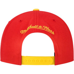 Calgary Flames Mitchell & Ness Core Team Ground 2.0 Snapback Hat Red