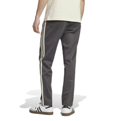 Juventus Originals adicolor Track Pants - Black | Adidas outlet