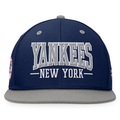 New York Yankees Fundamental Bold Snapback Hat - Navy/Gray
