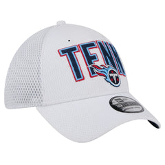 Tennessee Titans New Era Breakers 39THIRTY Flex Hat - White on sale