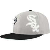 Chicago White Sox Knock Out Panel Snapback Hat - Gray | Mitchell & Ness