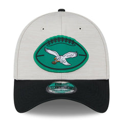 Philadelphia Eagles New Era 2024 Sideline Historic 39THIRTY Flex Hat - Stone/Black sale