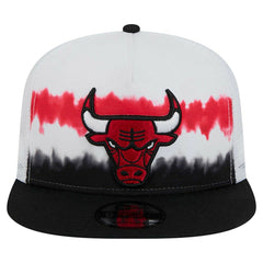 Chicago Bulls Dip-Dye 9FIFTY A-Frame Trucker Snapback Hat - White/Black | New Era on sale