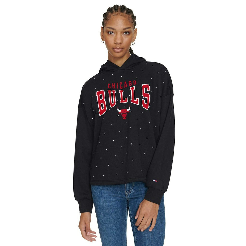 Chicago Bulls Tommy Jeans Women's Stella Cropped Pullover Hoodie - Black outlet