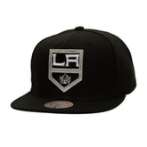 Los Angeles Kings Mitchell & Ness Core Top Spot Snapback Hat Black