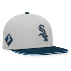 Chicago White Sox Knuckleball Snapback Hat - Gray