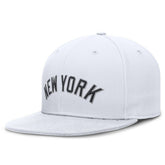New York Yankees Wordmark Dri-FIT Round Bill True Fitted Hat - White | Nike