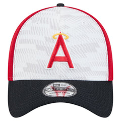 Los Angeles Angels 2025 MLB Clubhouse 39THIRTY Flex Hat - Red/Navy | New Era