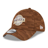San Diego Padres 2025 MLB Clubhouse 39THIRTY Flex Hat - Brown | New Era