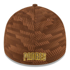 San Diego Padres 2025 MLB Clubhouse 39THIRTY Flex Hat - Brown | New Era