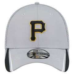 Pittsburgh Pirates Linear 39THIRTY Flex Hat - Gray | New Era