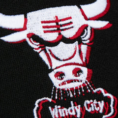 Chicago Bulls Women's Hardwood Classics Cropped Pullover Hoodie - Black | Mitchell & Ness online