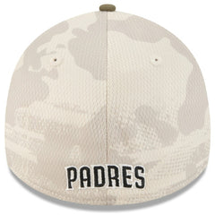 San Diego Padres 2025 Armed Forces Day 39THIRTY Flex Hat - Light Beige/Olive | New Era