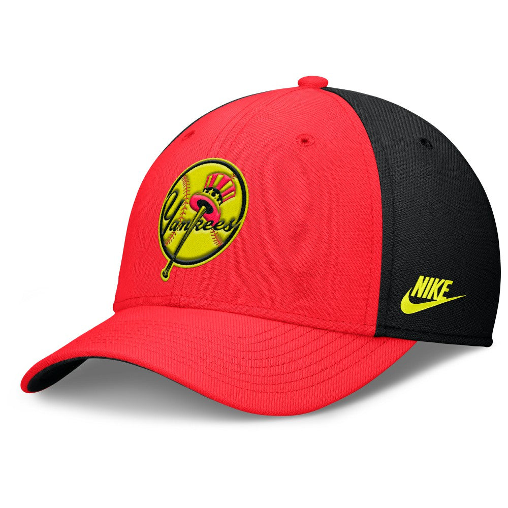 New York Yankees Neon 90s Rise SwooshFlex Hat - Crimson/Black | Nike