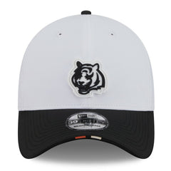 Cincinnati Bengals New Era 2025 NFL Training Camp 39THIRTY Flex Hat - White/Black sale