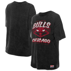 Chicago Bulls Women's Throwback Mineral Wash Oversized T-Shirt sale - Black | New Era for sale
