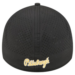 Pittsburgh Pirates 39THIRTY A-Frame Perforated Flex Hat - Black | New Era