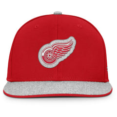 Detroit Red Wings Fanatics Fundamentals Loden Snapback Hat Red