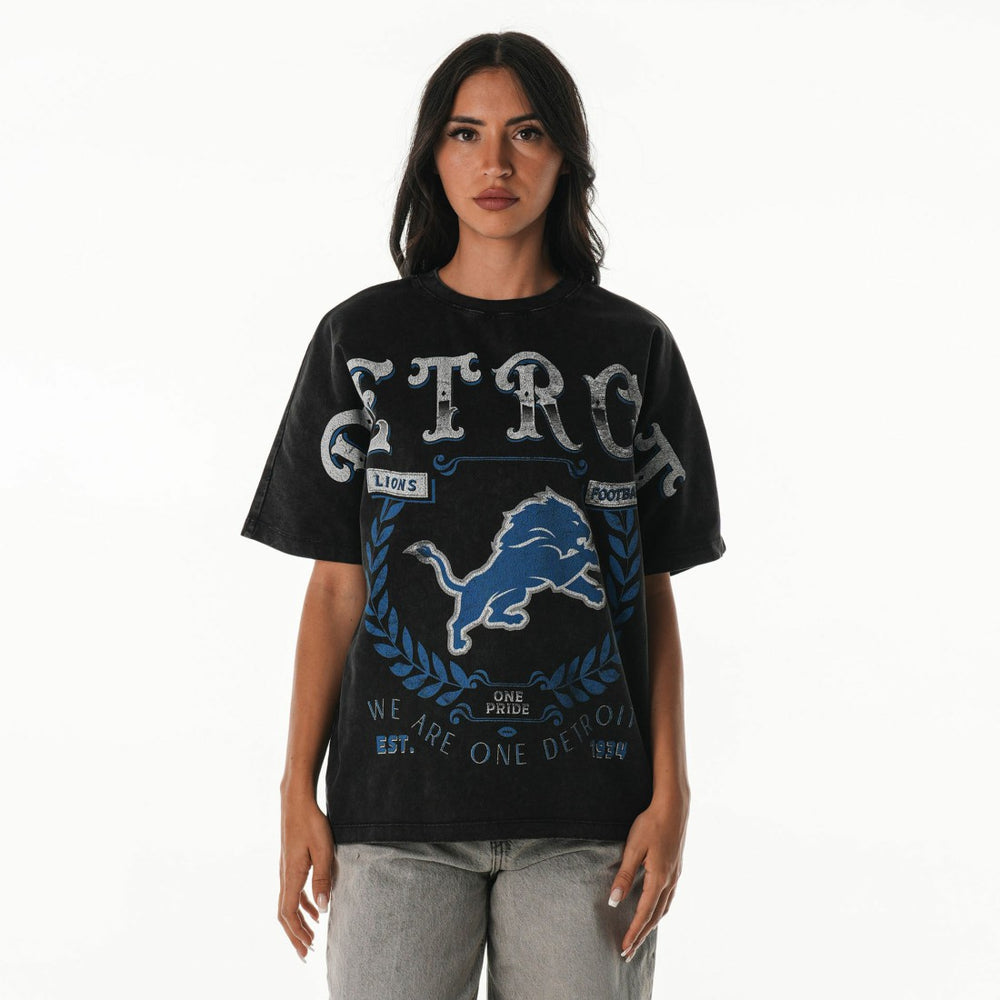 Detroit Lions The Wild Collective Women's Oversized Laurel Graphic Dolman T-Shirt - Black for sale