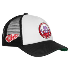 Detroit Red Wings Mitchell & Ness Youth Mascot Adjustable Trucker Hat White