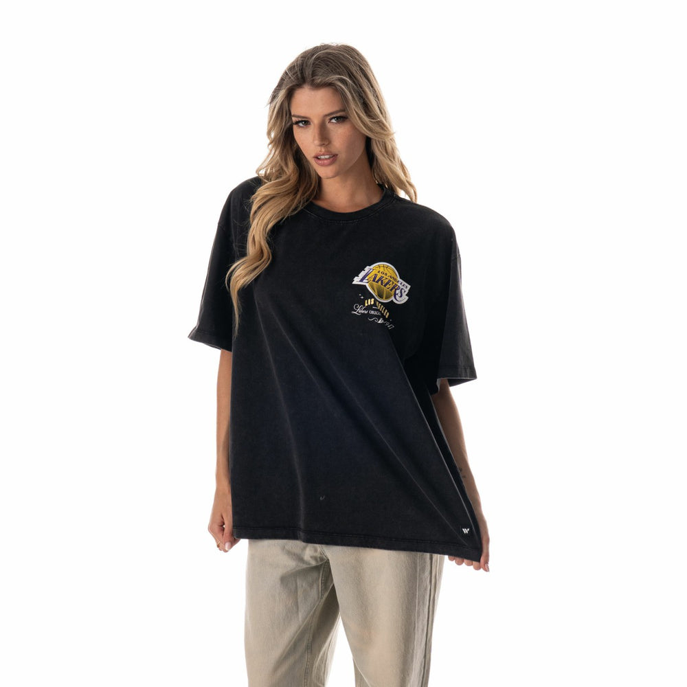 Los Angeles Lakers The Wild Collective Unisex Oversized Streetwear T-Shirt - Black for sale
