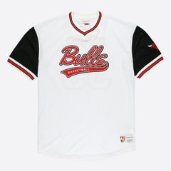 Scottie Pippen Chicago Bulls Player Mesh V-Neck Shirt sale - White | Mitchell & Ness online