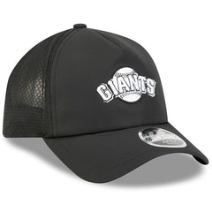 San Francisco Giants 2026 Batting Practice Alternate Apex 9FORTY Adjustable Hat - Black | New Era
