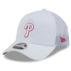 Philadelphia Phillies 2026 Batting Practice Apex 9FORTY Adjustable Trucker Hat - White | New Era