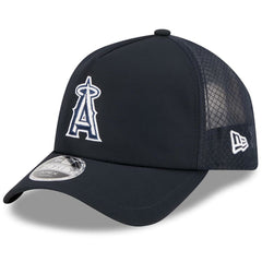 Los Angeles Angels 2026 Batting Practice Apex 9FORTY Adjustable Trucker Hat - Navy | New Era