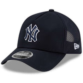 New York Yankees 2026 Batting Practice Apex 9FORTY Adjustable Trucker Hat - Navy | New Era