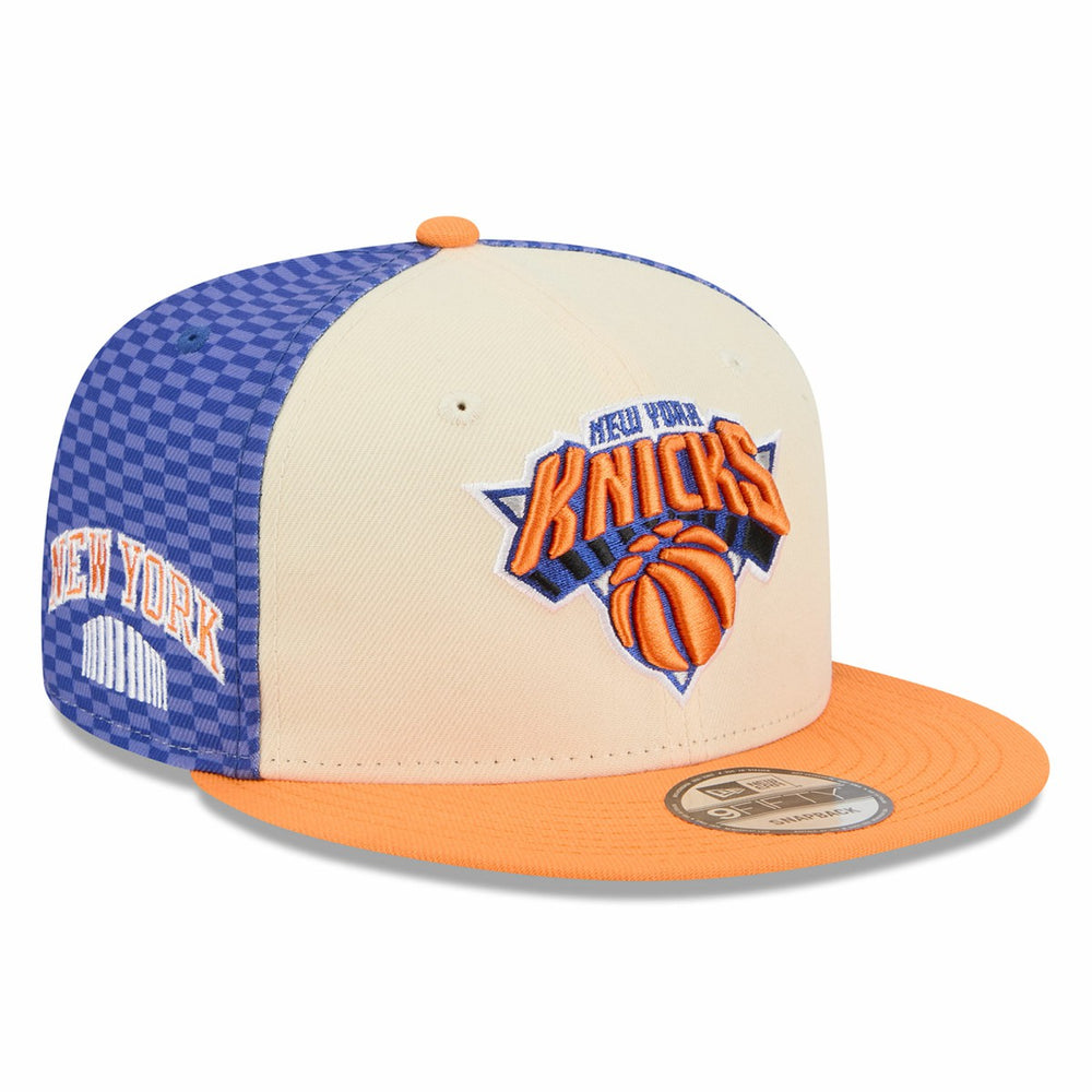 New York Knicks 2025/26 City Edition Alternate 9FIFTY Snapback Hat - Cream | New Era for sale