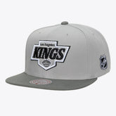 Los Angeles Kings Mitchell & Ness Legendary Home Snapback Hat Gray