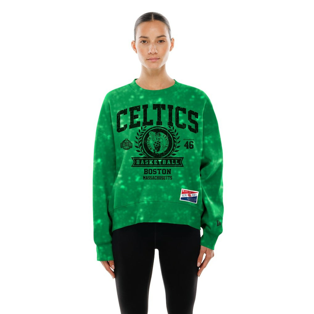 Boston Celtics Women's Throwback Collection Mineral Wash Crewneck Sweatshirt - Kelly Green | New Era shop