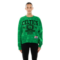 Boston Celtics Women's Throwback Collection Mineral Wash Crewneck Sweatshirt - Kelly Green | New Era shop