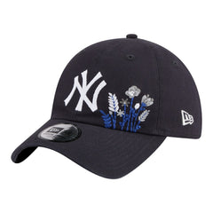 New York Yankees Women's Wildflower Casual Classic Adjustable Hat - Navy | New Era