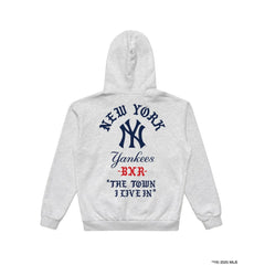 New York Yankees Born X Raised in New York Town Pullover Hoodie - Heather Gray | Mitchell & Ness