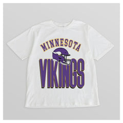 Minnesota Vikings Gameday Couture Women's Oversized Classic Fierce Focus T-Shirt - White sale
