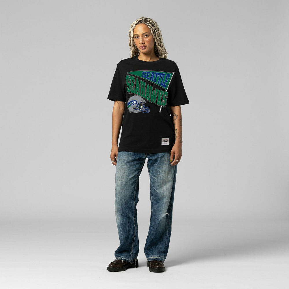 Seattle Seahawks Women's Team Dynamic Boyfriend T-Shirt - Black sale