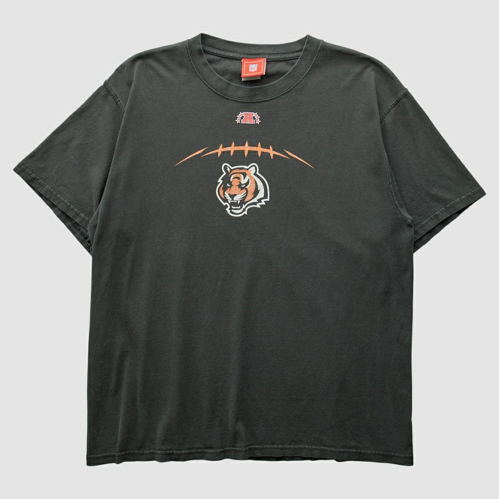 Cincinnati Bengals NFL 2000s T-Shirt - Black Vintage on sale