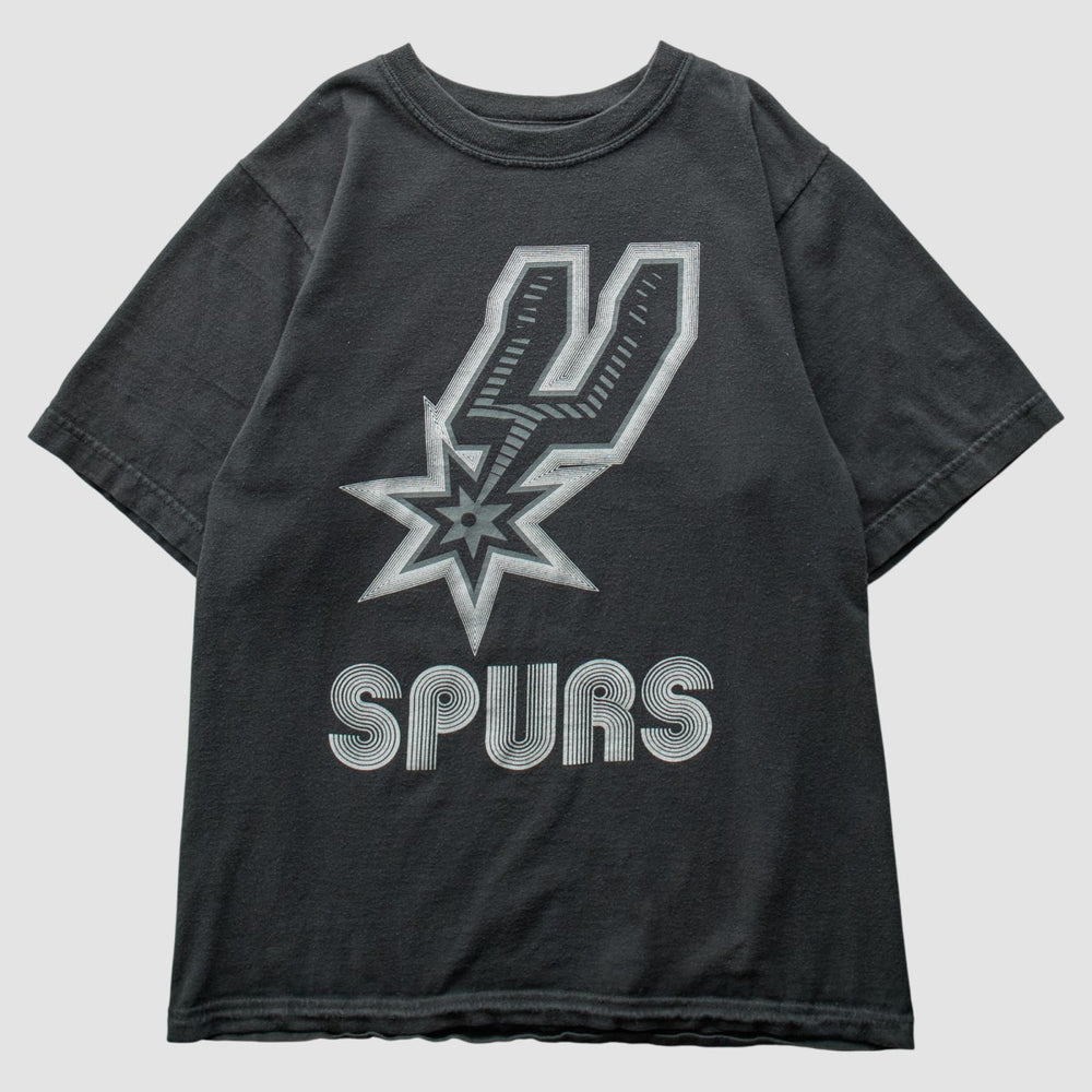 San Antonio Spurs 2000s T-Shirt - Black Vintage | Adidas outlet