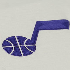 Utah Jazz Hardwood Classics Chainstitch Premium T-Shirt - Cream | Mitchell & Ness online