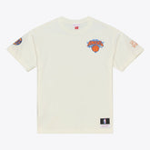 New York Knicks Hardwood Classics Chainstitch Premium T-Shirt - Cream | Mitchell & Ness online
