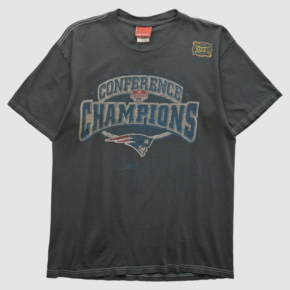New England Patriots Reebok 2000s T-shirt - Charcoal Vintage on sale