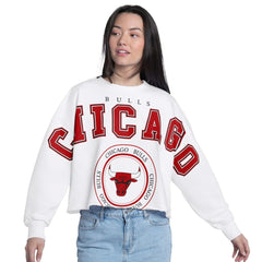 Chicago Bulls G-III 4Her by Carl Banks Women's Bleachers Cropped French Terry Sweatshirt - White discount