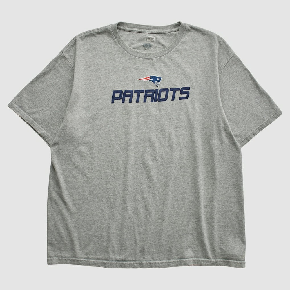 New England Patriots Team Edition Apparel 2000s T-shirt - Heather Gray Vintage for sale