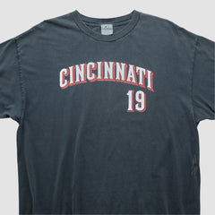 Cincinnati Reds Genuine Merchandise 2000s T-shirt - Navy Vintage